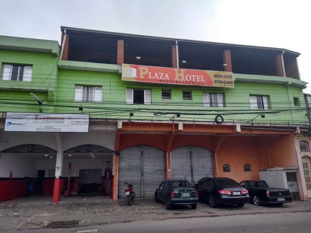 Plaza Park Hotel in Aruja, Brasil