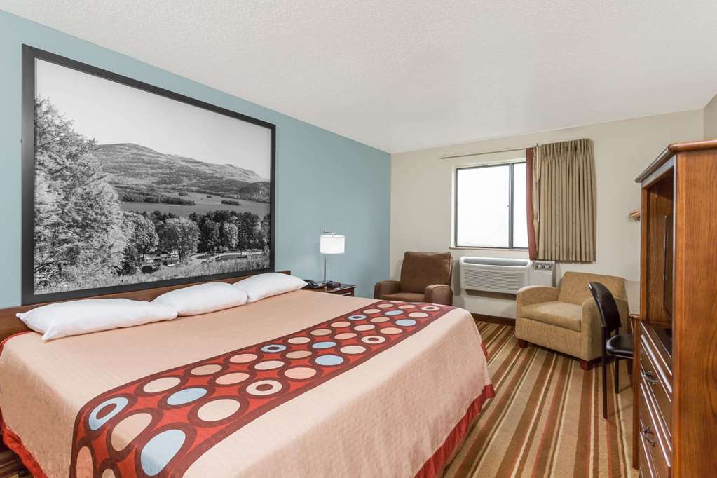 Super 8 by Wyndham Danville VA - photo 2