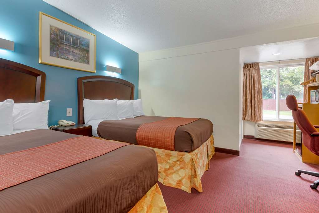 Rodeway Inn & Suites New Paltz Hudson Valley - photo 12
