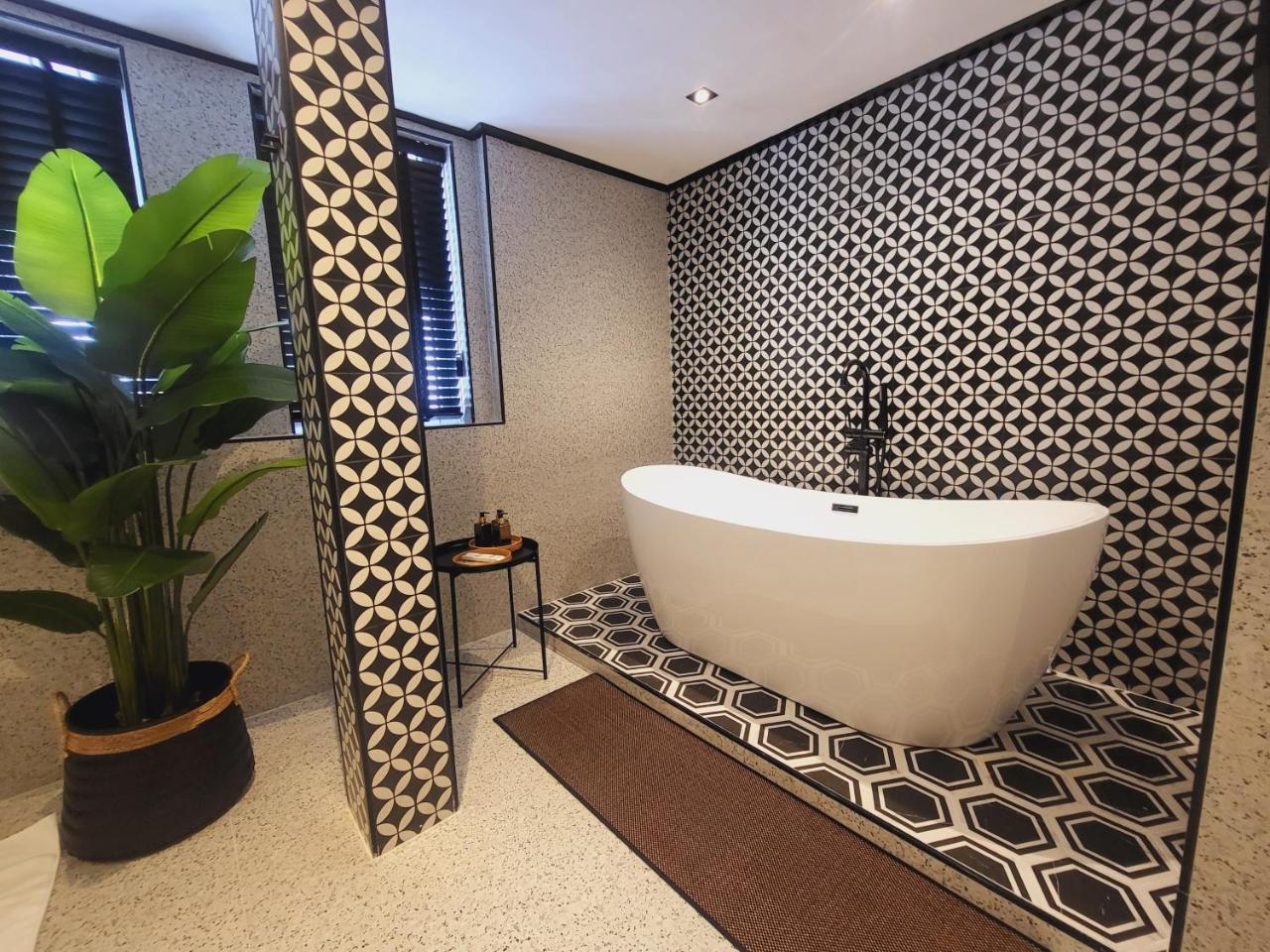 Soho Heritage House China Town Bangkok — 4-Star Luxury Hotel in Bangkok, Thailand