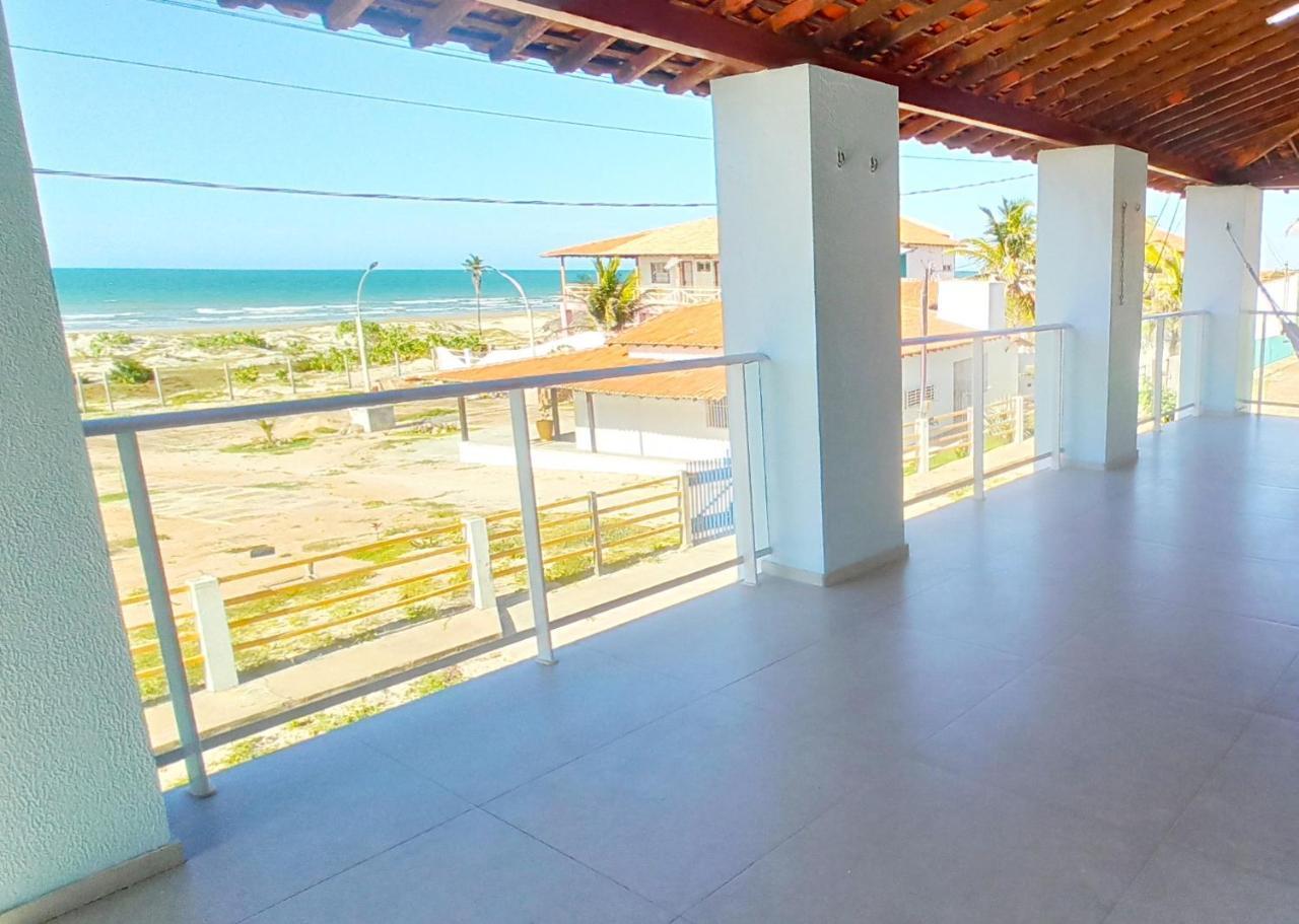 Casa Duplex Beira Mar Reformada Com Piscina No Peito Moca — 4-Star Luxury Hotel in Luis Correia, Brasil