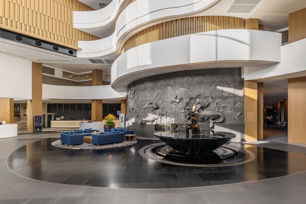 Royal Cliff Beach Hotel Pattaya in Pattaya, Thailand