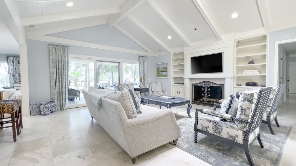 8 North Calibogue Cay Rd at The Sea Pines Resort - photo 15