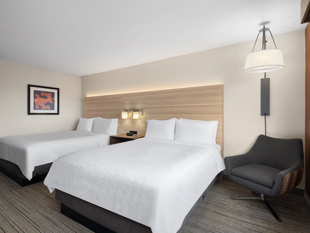 Holiday Inn Express Ft Bragg by IHG - photo 15