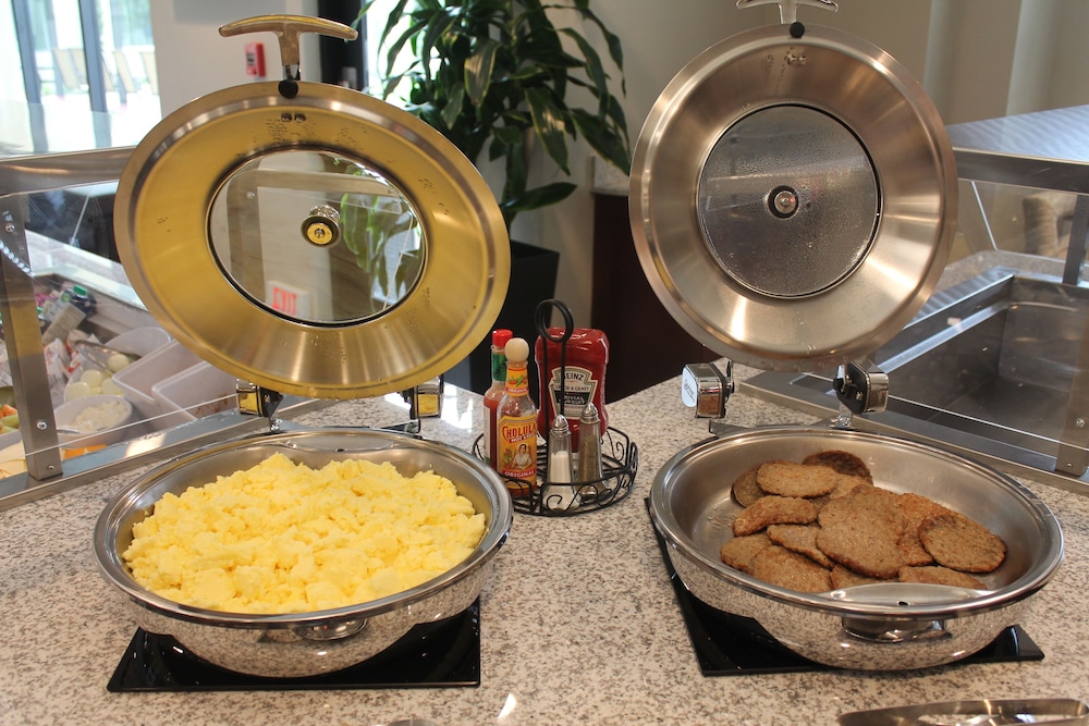 Staybridge Suites Carlsbad by IHG - photo 59