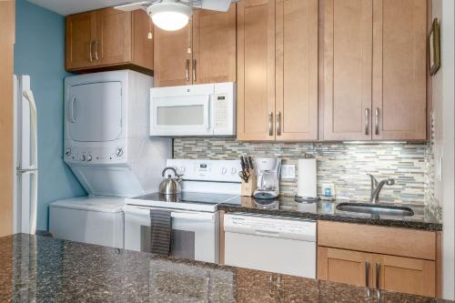 Kamaole Beach Royale 409 in Kihei, United States