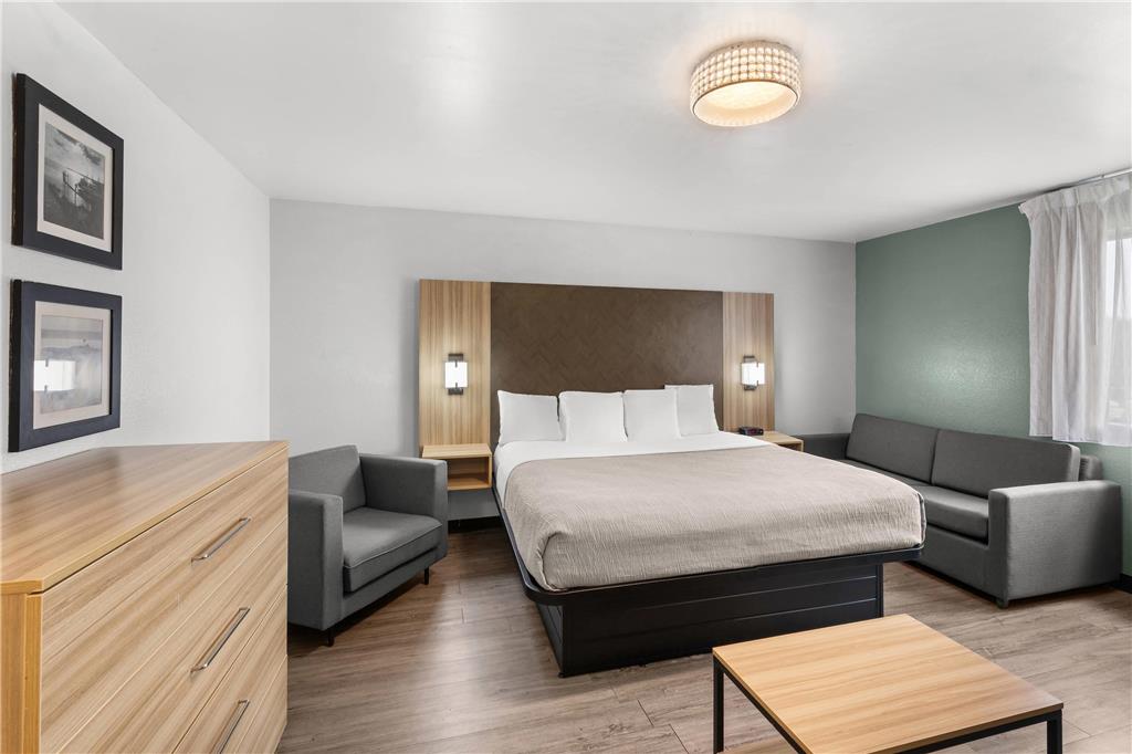 Quality Inn Atlanta Airport Central - photo 24