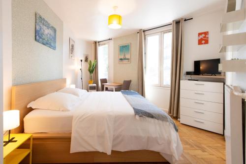 Studio Number 6 in Pantin, France