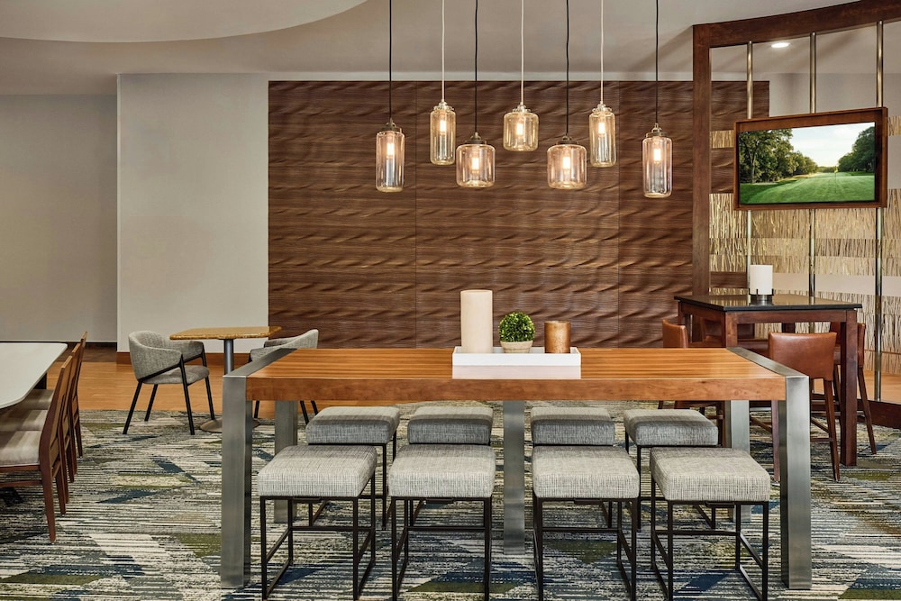 SpringHill Suites by Marriott Deadwood - photo 5