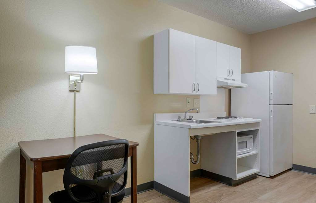 Extended Stay America Select Suites New Orleans Airport - photo 15