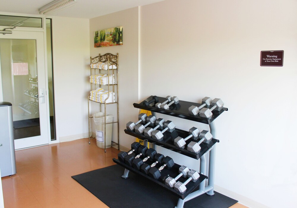 Suburban Studios Sterling Washington Dulles - photo 23