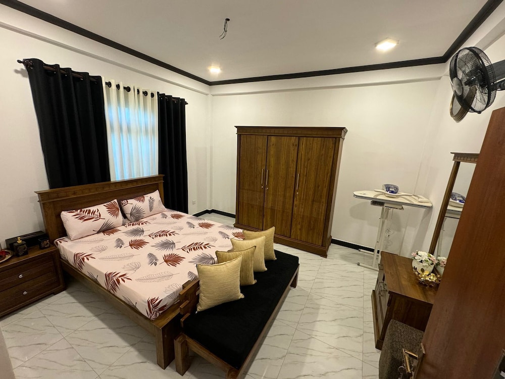 Hotel White House - last minute hotel in Kandy