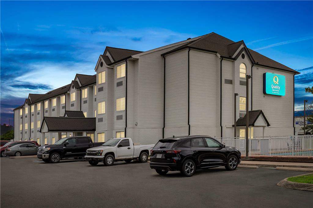 Quality Inn & Suites Nashville Bellevue - photo 4
