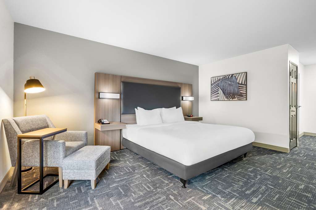 Best Western Acadia Hotel - photo 22