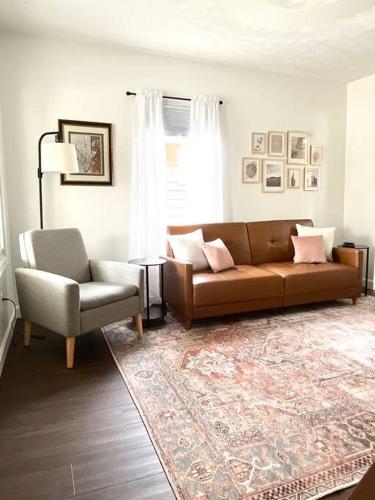 Cozy home in Akron — 4-Star Luxury Hotel in Akron, United States