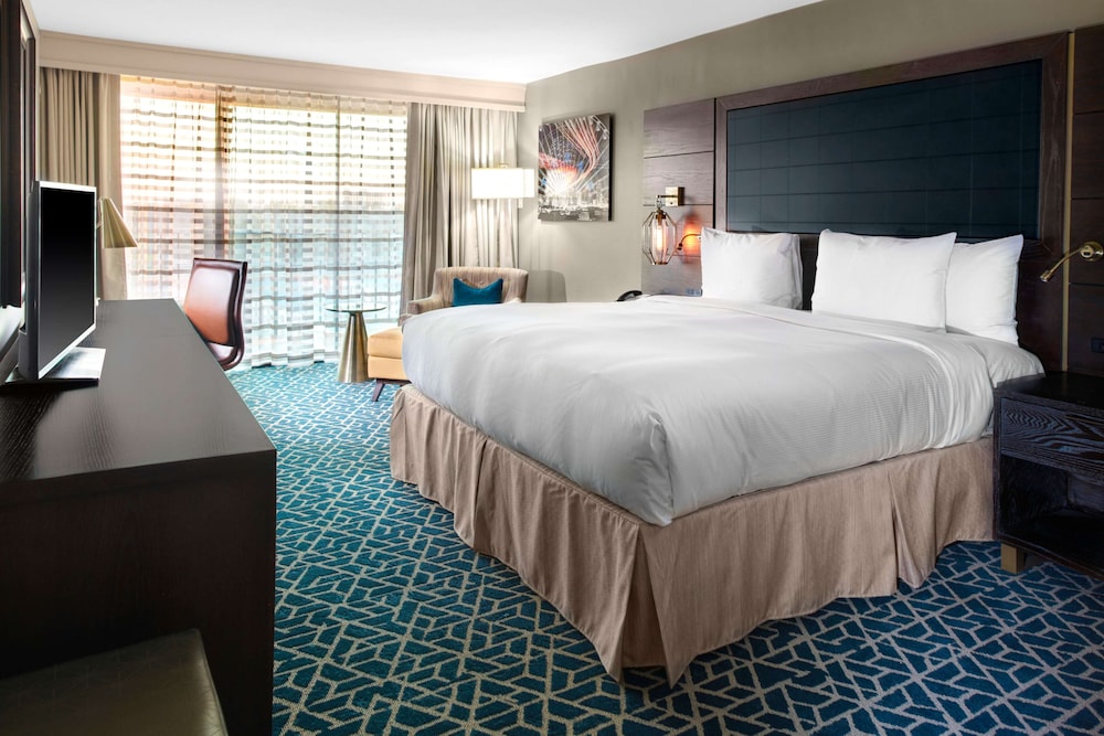 DoubleTree by Hilton Hotel Arlington DFW South - photo 6