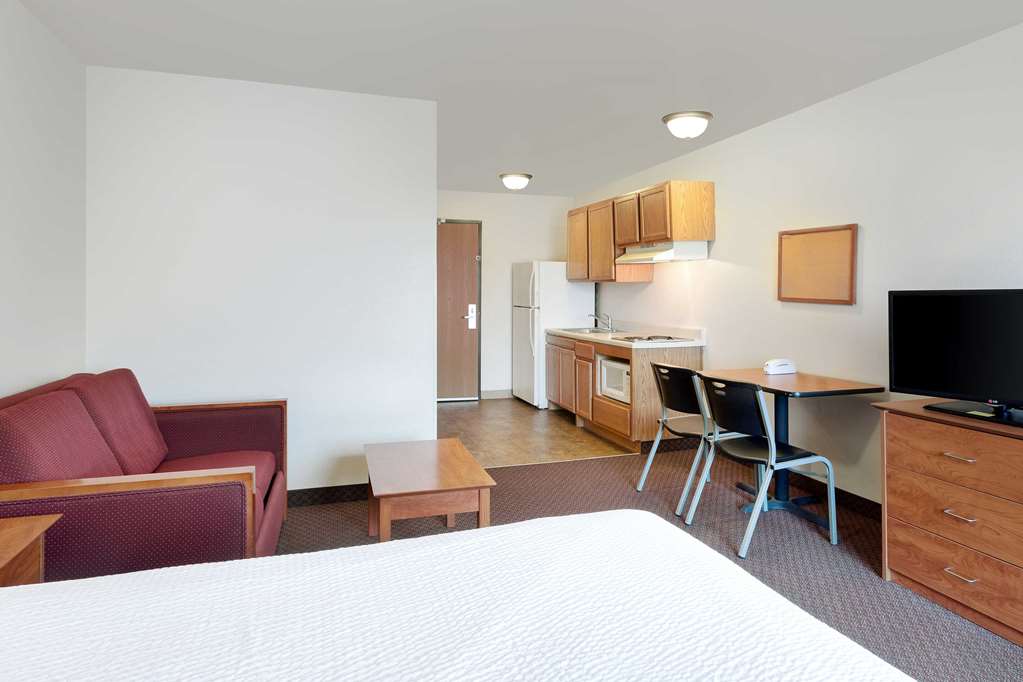 Woodspring Suites Tyler - photo 15