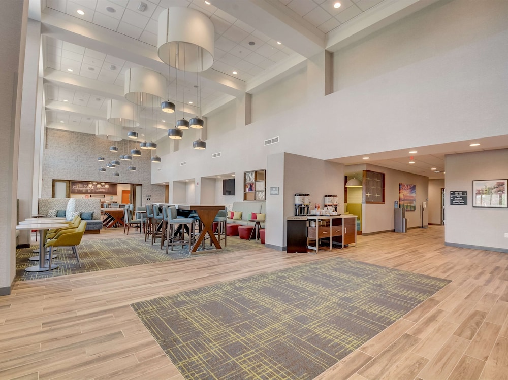 Hampton Inn & Suites Williamstown Ark Encounter KY - photo 5