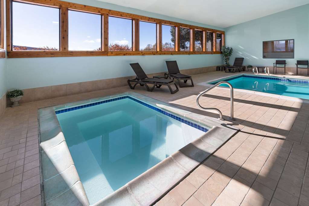 SYLO Hotel Denver Airport a Ramada by Wyndham - photo 6