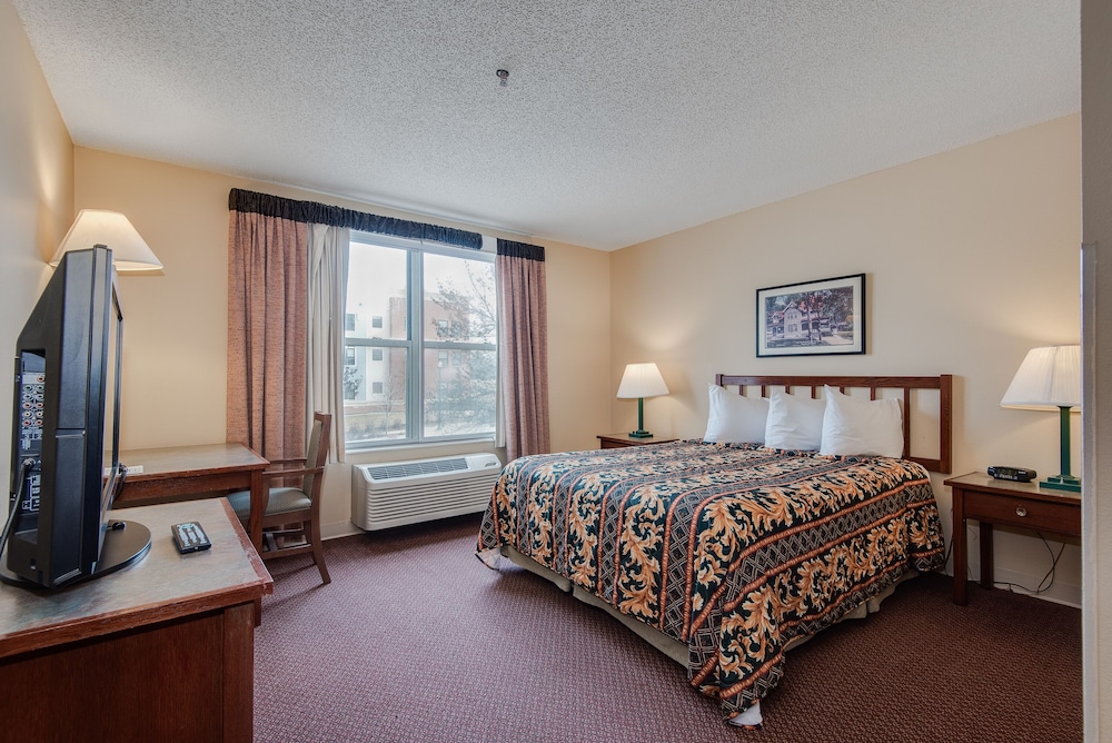 TownSquare Place - photo 6
