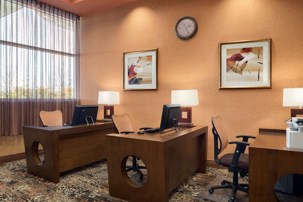 Embassy Suites Omaha La Vista Hotel & Conference Center - photo 56