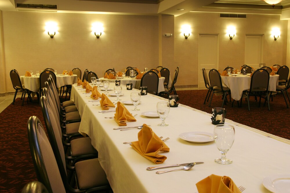 Charley Creek Inn - photo 48