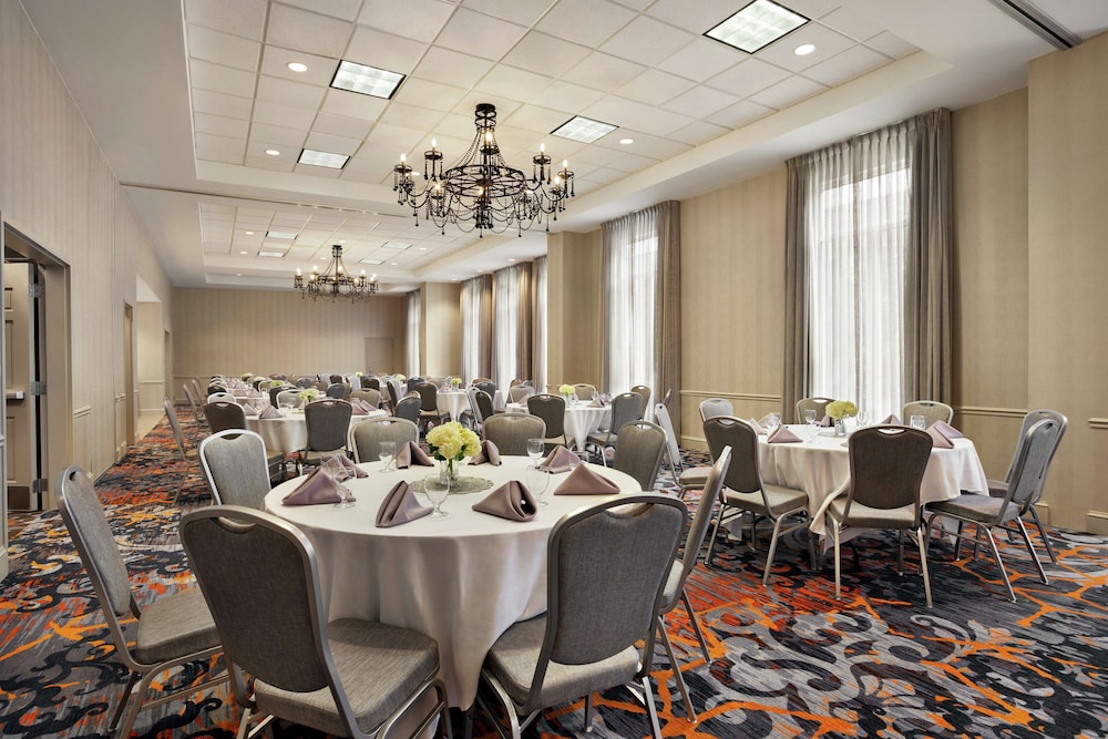 Hilton Garden Inn New Orleans Convention Center - photo 55