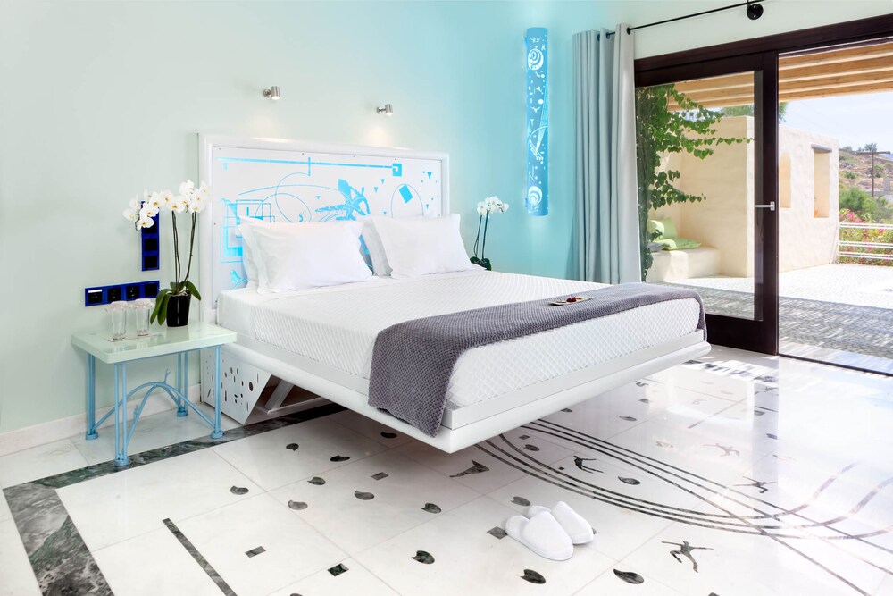 Agalia Luxury Suites — Ios — photo 3