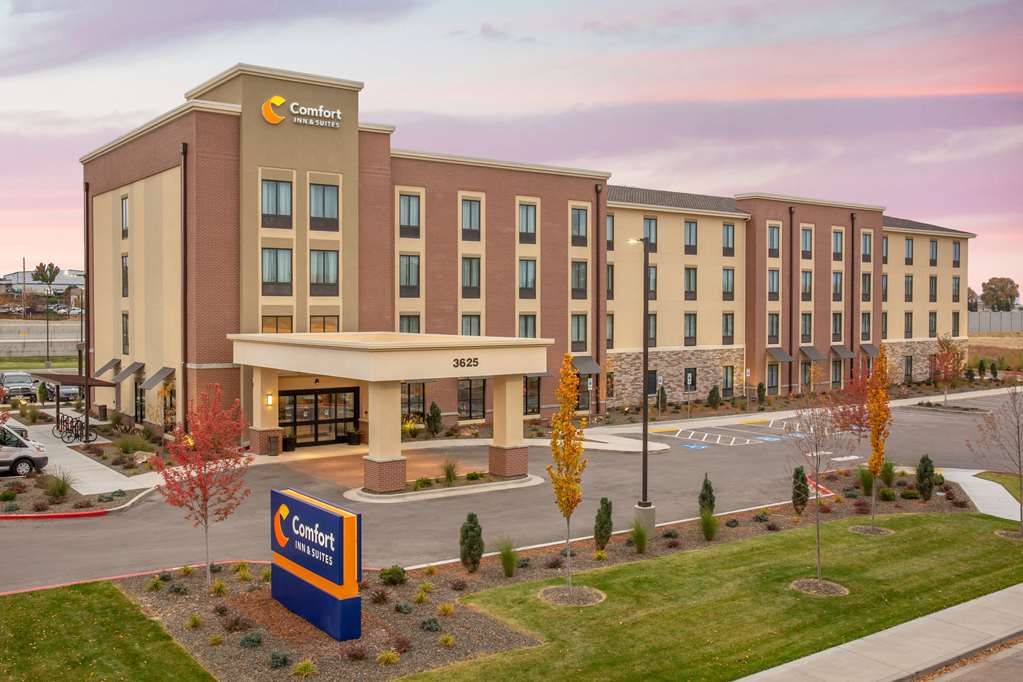 Comfort Inn & Suites Boise Airport - photo 2