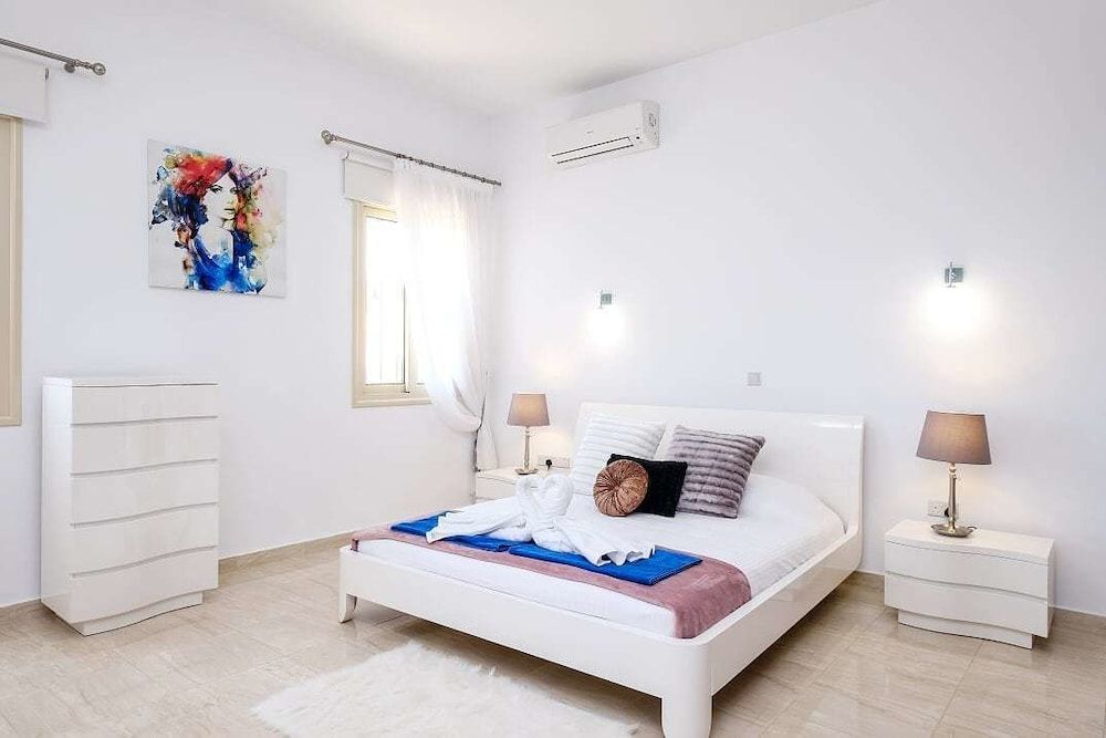 Villa Royale Pegeia (Coral Bay) Cyprus — Villa Royale (photo 5 of 5)