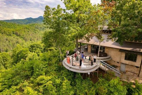 EagleWatch Mountain Retreat & Event Venue in Bryson City, United States