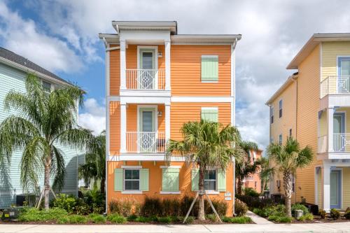 Sunburnt Cottage With Hot Tub Near Disney With Margaritaville Resort & Island H2O Access 8041Sh — 4-Star Luxury Hotel in Orlando, United States