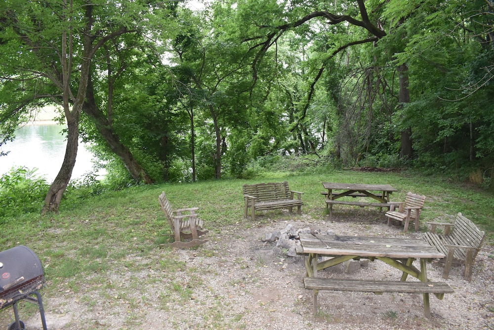 Jack's White River Fishing Resort - photo 87