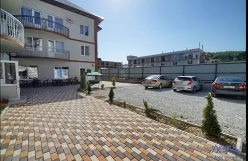 Relax — hotel in Novomikhaylovskiy