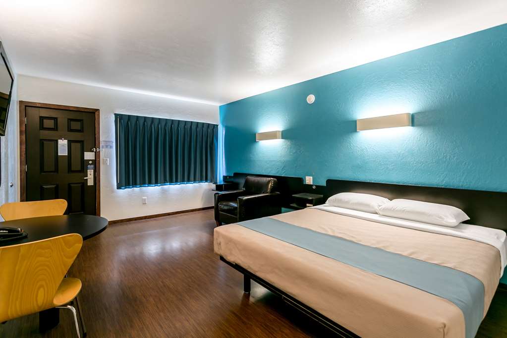 Motel 6 University Missoula - photo 33