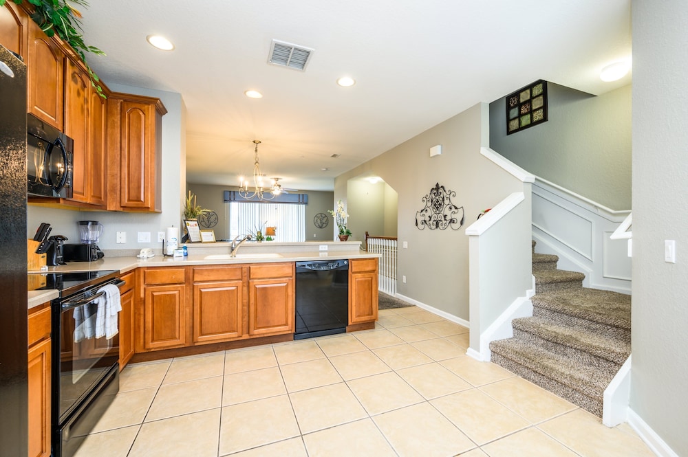 Vista Cay Resort Direct Townhomes by Millennium Management - photo 164