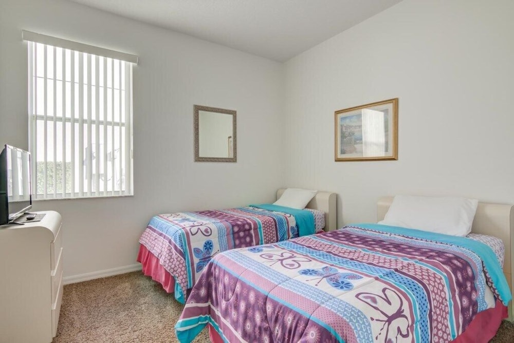 William's Calabay Parc Vacation Home 4 Bedroom Home by Redawning Davenport — 4-Star Luxury Hotel in Davenport, United States