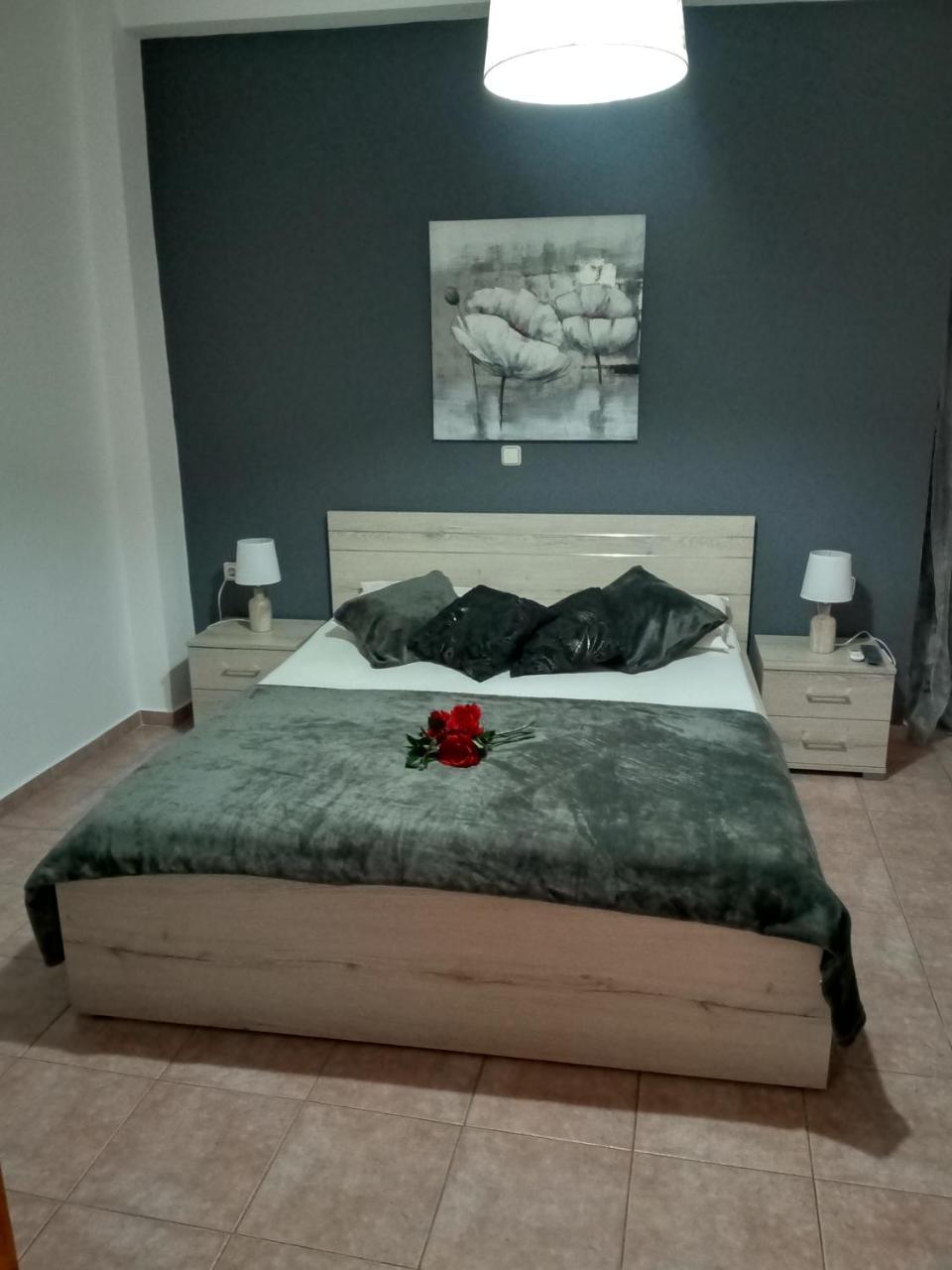 Avra Rooms - carbon neutral hotel in Ermoupolis