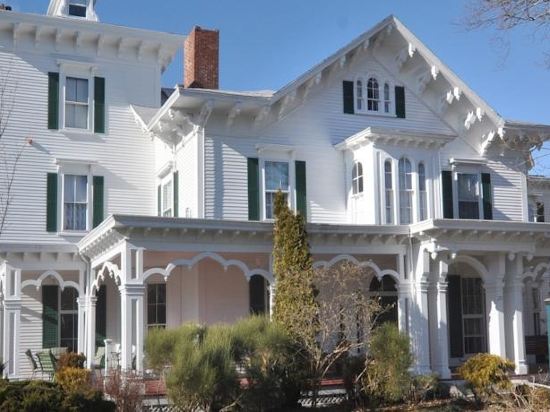 Bayberry Inn of Newport - photo 2