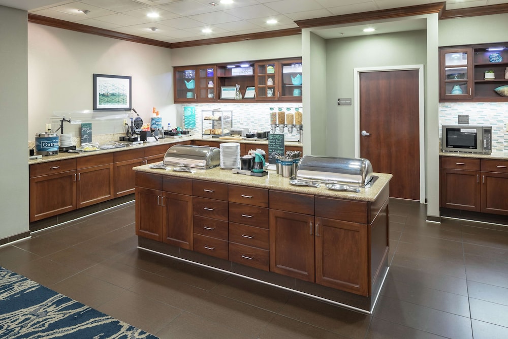 Homewood Suites by Hilton Fresno Airport Clovis CA - photo 32