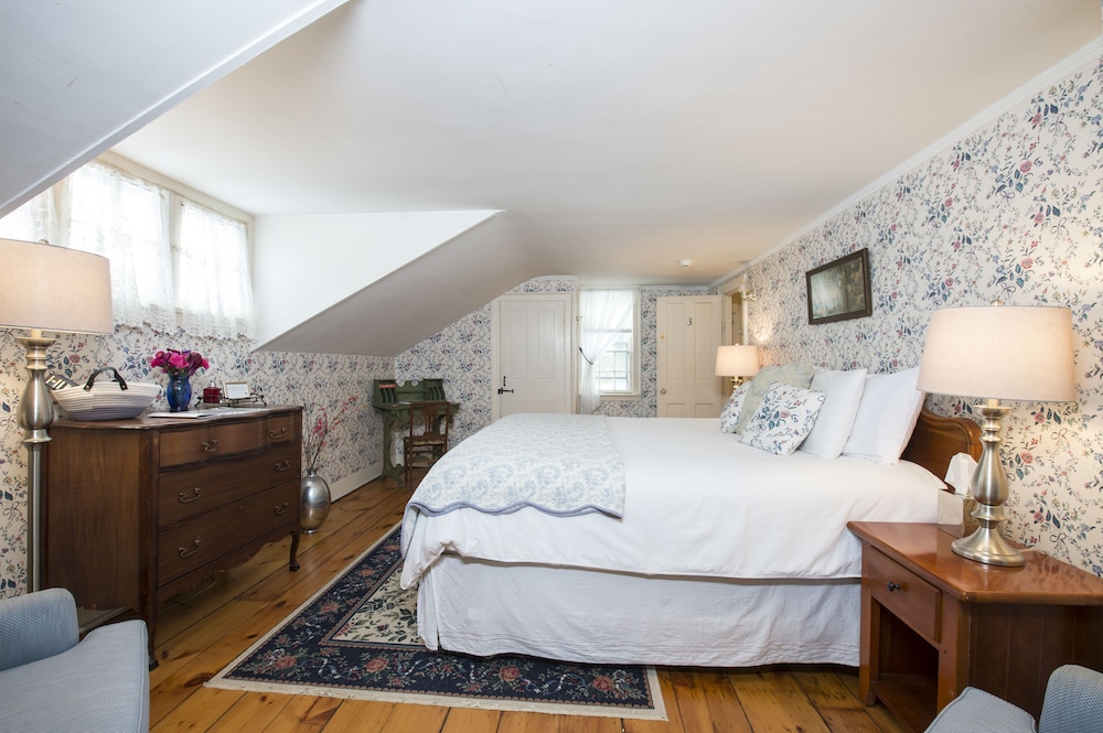 The Egremont Village Inn - photo 27