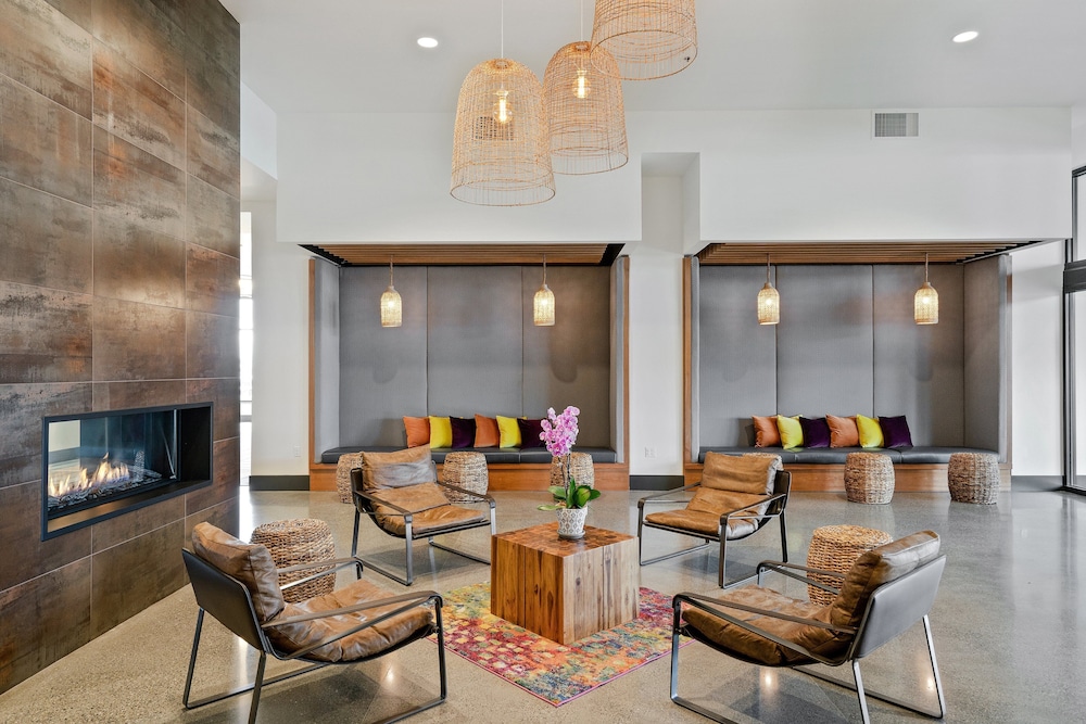 Hotel Indigo Everett Waterfront Place by IHG - photo 87