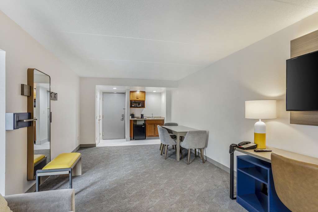 Comfort Inn & Suites Voorhees Mt. Laurel - photo 21