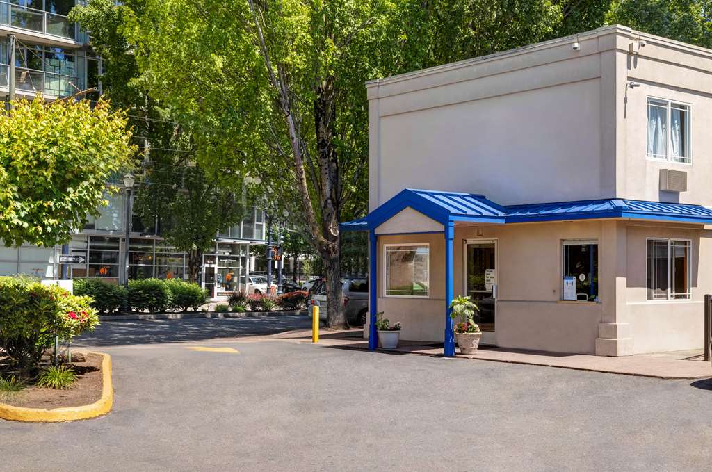 Motel6 Portland OR Downtown - photo 3