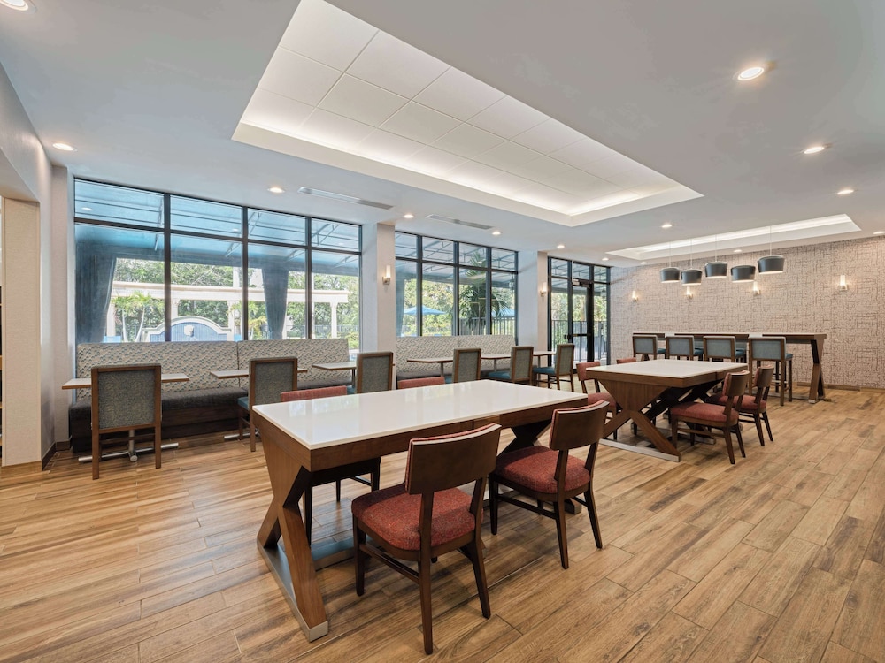 Hampton Inn Boca Raton Deerfield Beach - photo 41