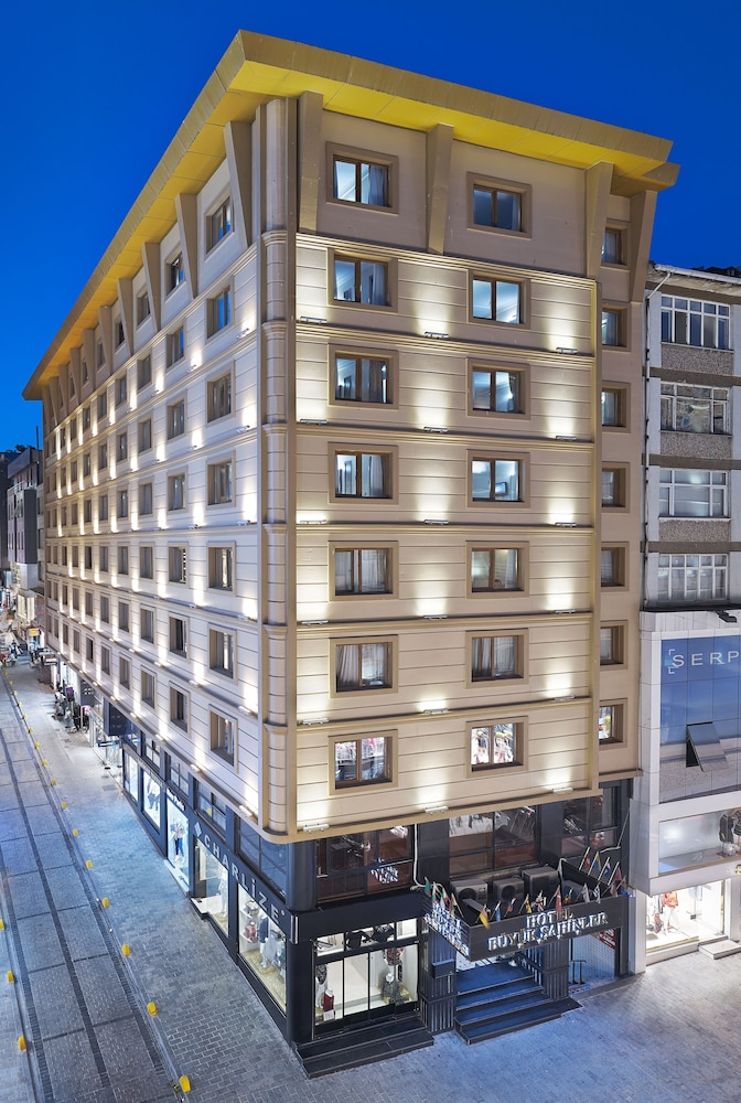 Hotel Buyuk Sahinler