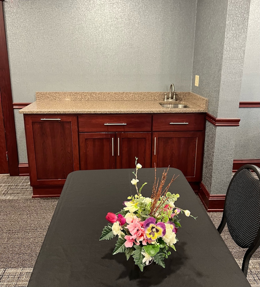 Fireside Inn and Suites - photo 64