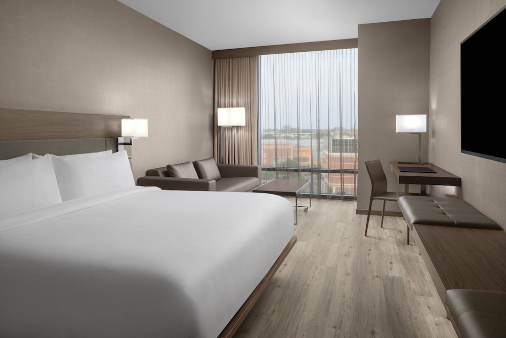 AC Hotel by Marriott Columbus Downtown - featured photo