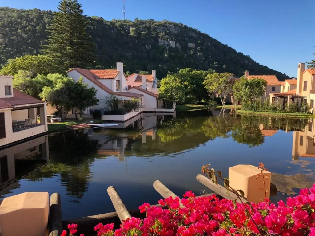 Beau Rivage 9 — 4-Star Luxury Hotel in Plettenberg Bay, South Africa