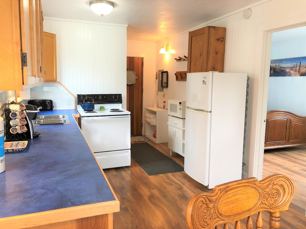 The Anchorage Motel - photo 49